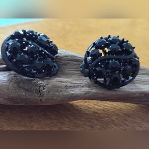 Vintage Black Rhinestone  Earrings